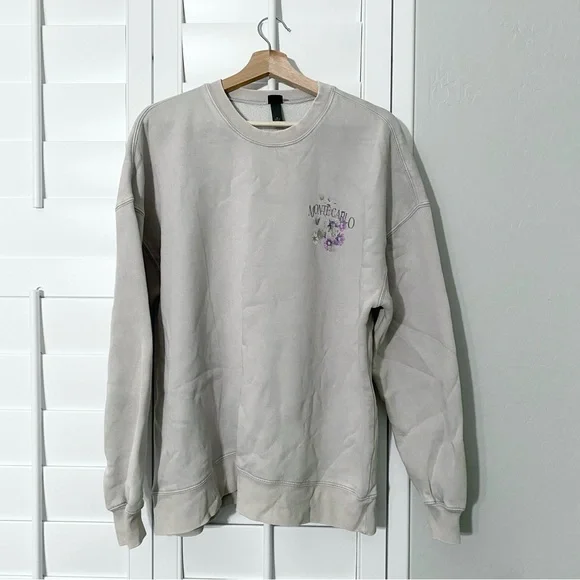 WILD FABLE | Monte Carlo Floral Graphic Sweatshirt Gray | Multiple Sizes! - Picture 2 of 5